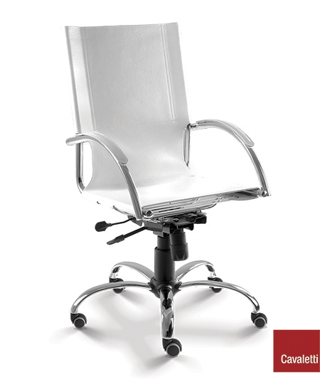 Poltrona Presidente Giratória Chroma