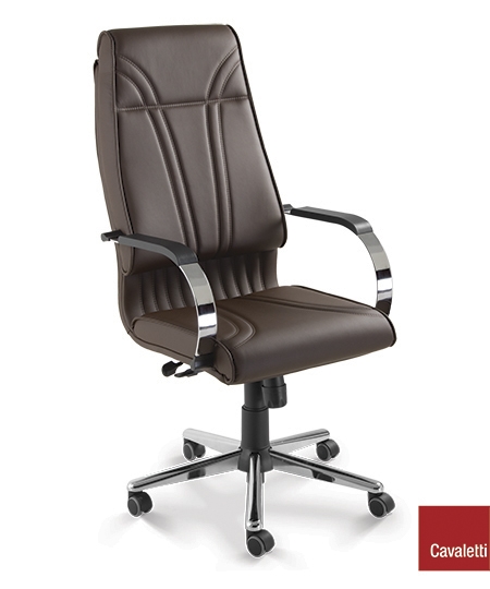 Poltrona Presidente Giratória Master